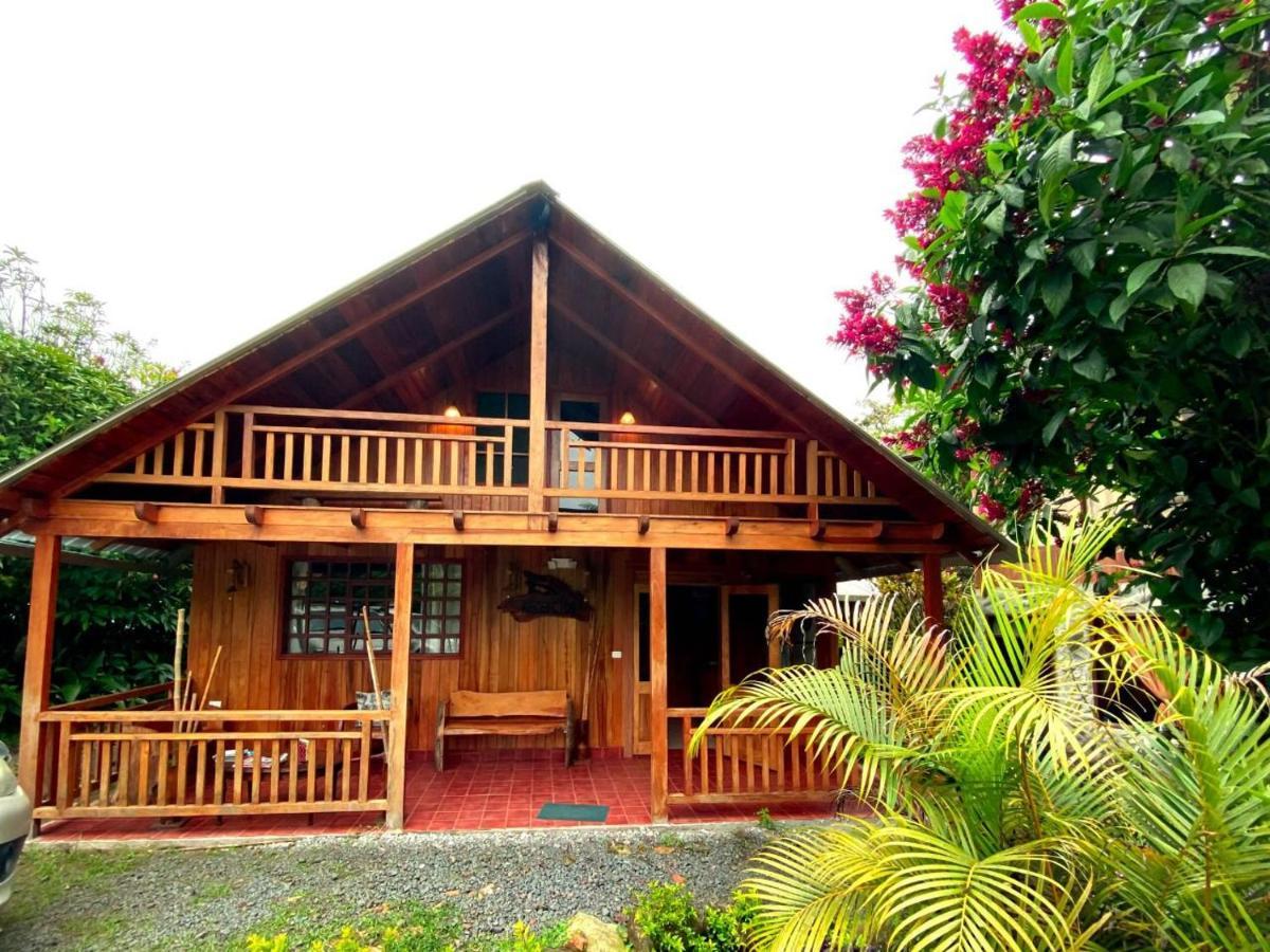 Hosteria Los Cedros De 明多 外观 照片