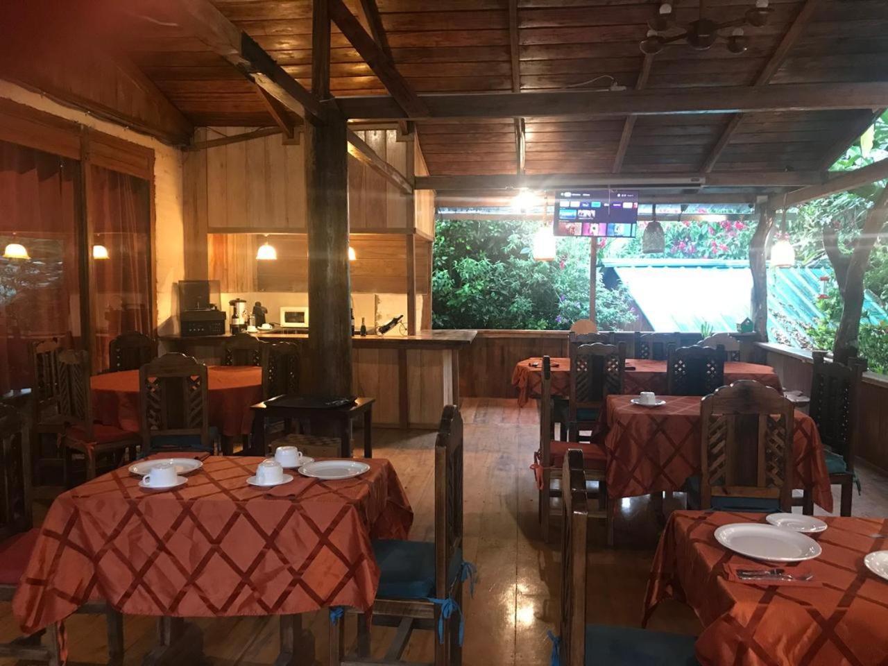 Hosteria Los Cedros De 明多 外观 照片