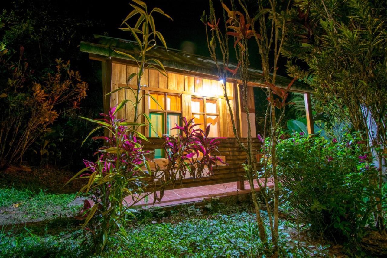 Hosteria Los Cedros De 明多 外观 照片